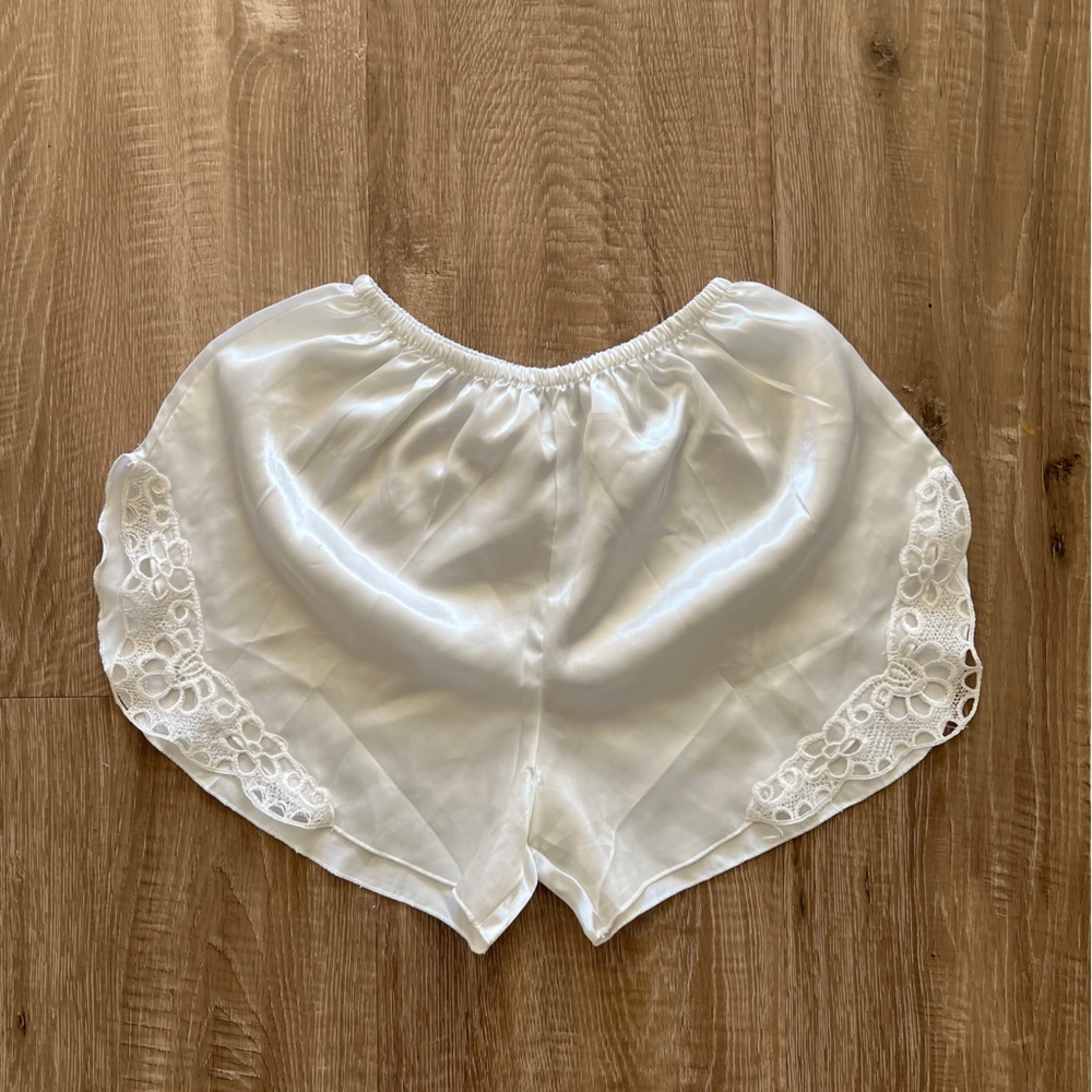 Lace Detailed Satin Shorts